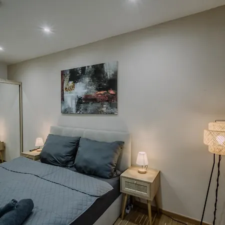 Passaus Motto Appartements! Solo - Paerchen - Familien - Gruppen Apartment Passau