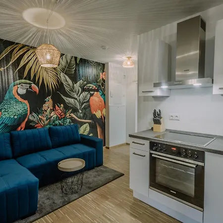 Passaus Motto Appartements! Solo - Paerchen - Familien - Gruppen * Passau