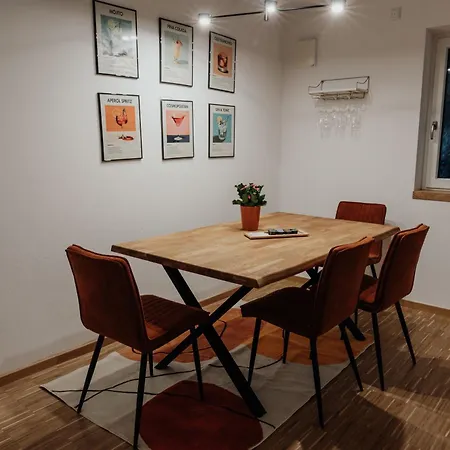 Passaus Motto Appartements! Solo - Paerchen - Familien - Gruppen Pasawa